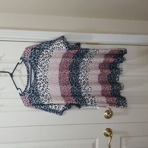 3/$12 NWOT Shein t-shirt sz 5XL